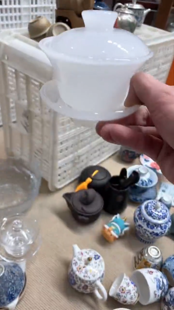 【闪购商品】@@@@@@@@@纯白琉璃三才盖碗