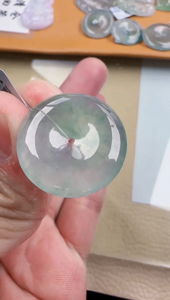 【闪购商品】翡翠颈饰未镶嵌翡翠