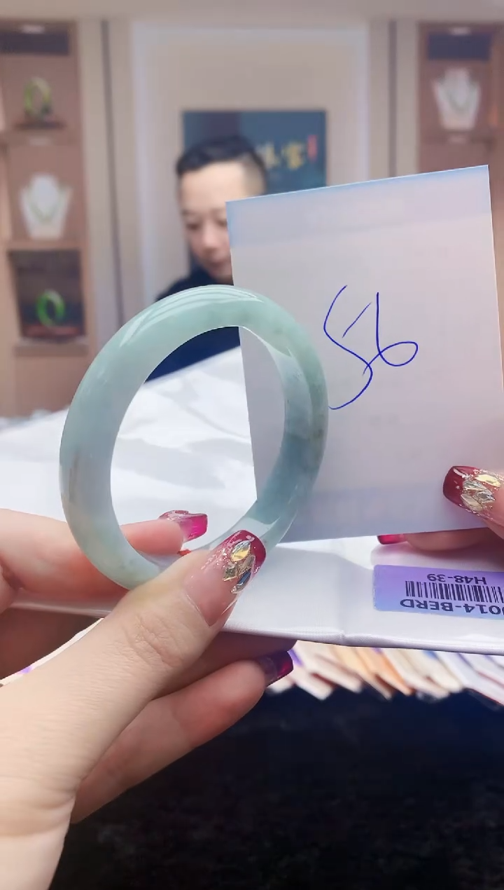 【闪购商品】翡翠手镯未镶嵌   H48-39