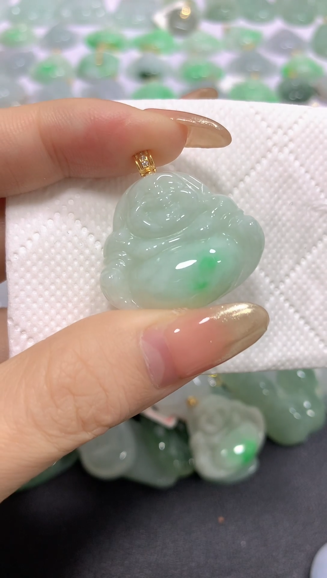 颈饰未镶嵌翡翠A货