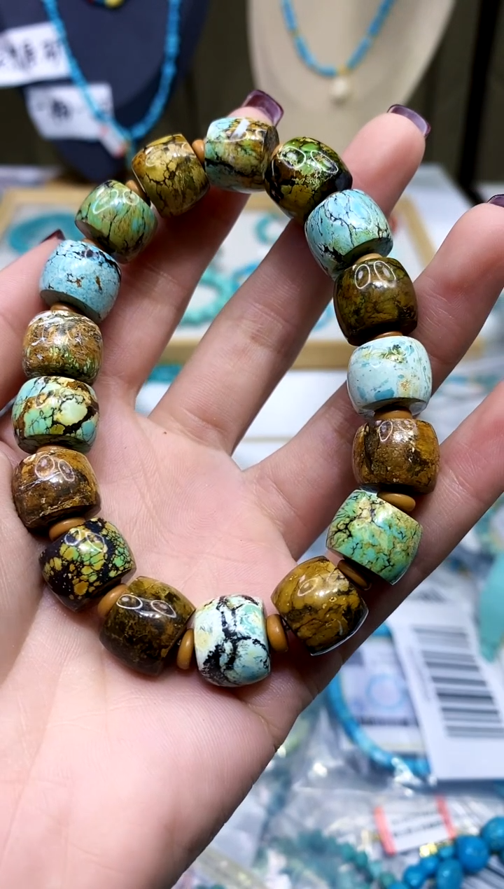 【闪购商品】绿松石手串未镶嵌230