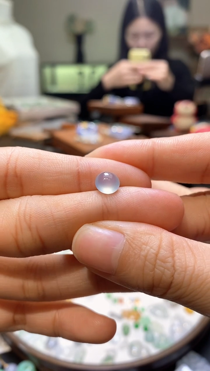 翡翠未镶嵌颈饰蛋面