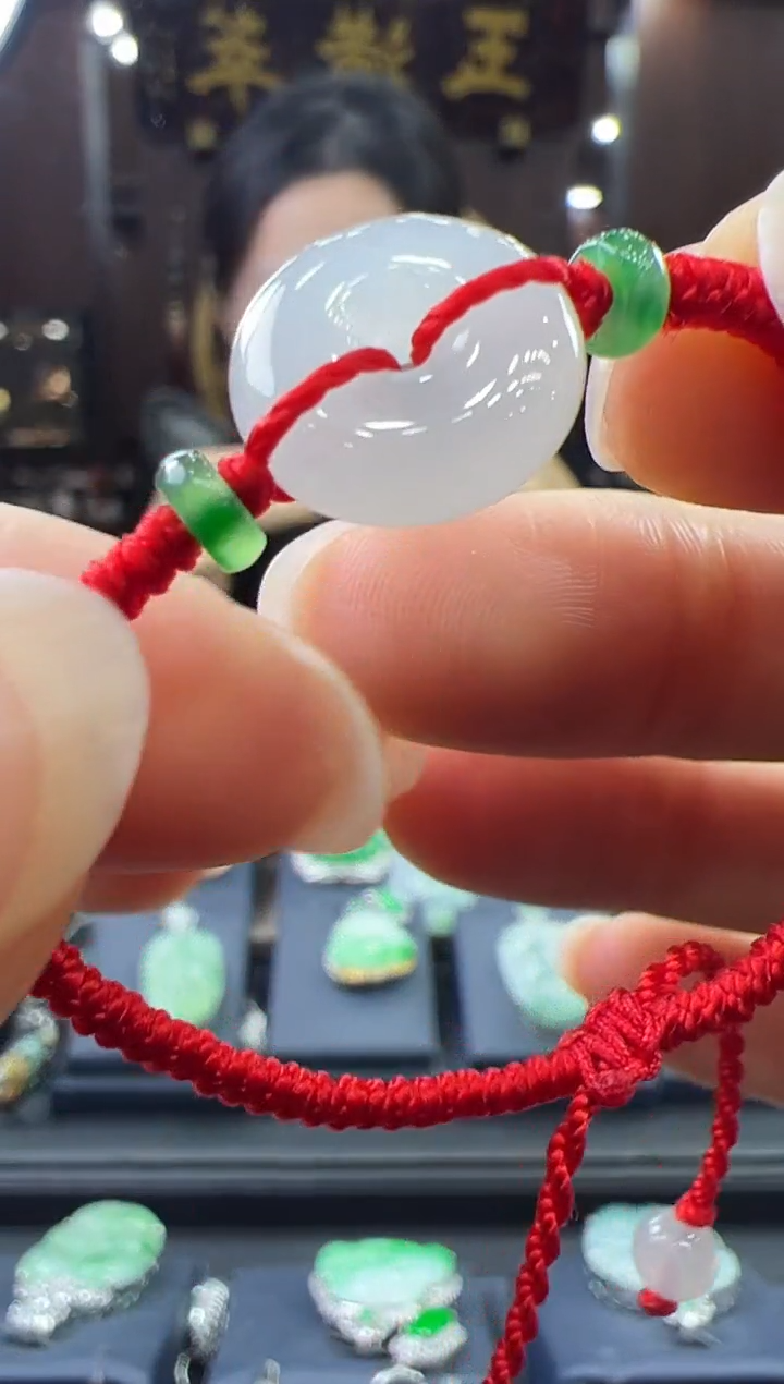 【闪购商品】翡翠挂件未镶嵌儿童手绳