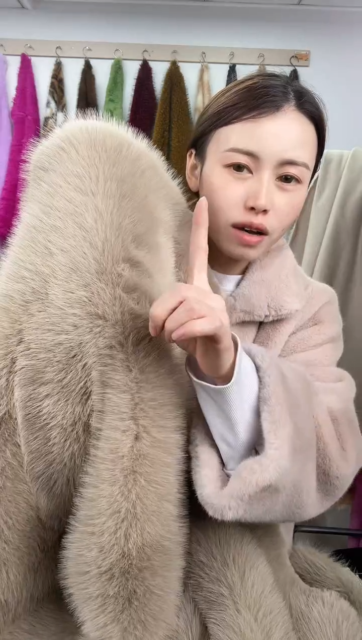 狐狸毛A147，尺寸1.8*1