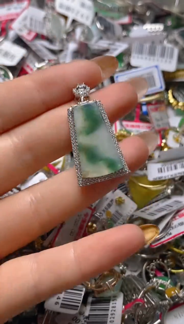 银S925镶嵌戒指翡翠百内无证书