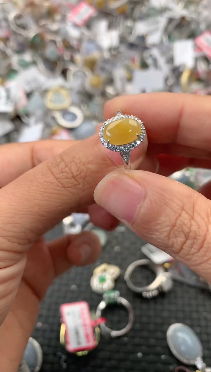 银S925镶嵌戒指翡翠777       2