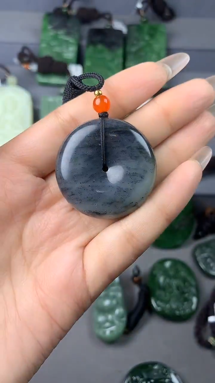 【闪购商品】定制和田玉挂件拍一发一不退不换