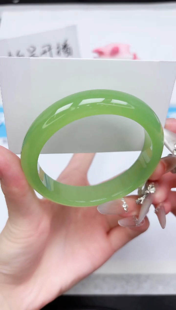 石英质玉手镯未镶嵌71-61