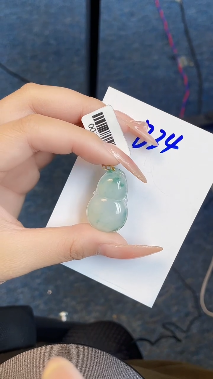 【闪购商品】翡翠颈饰18K金镶嵌00000000