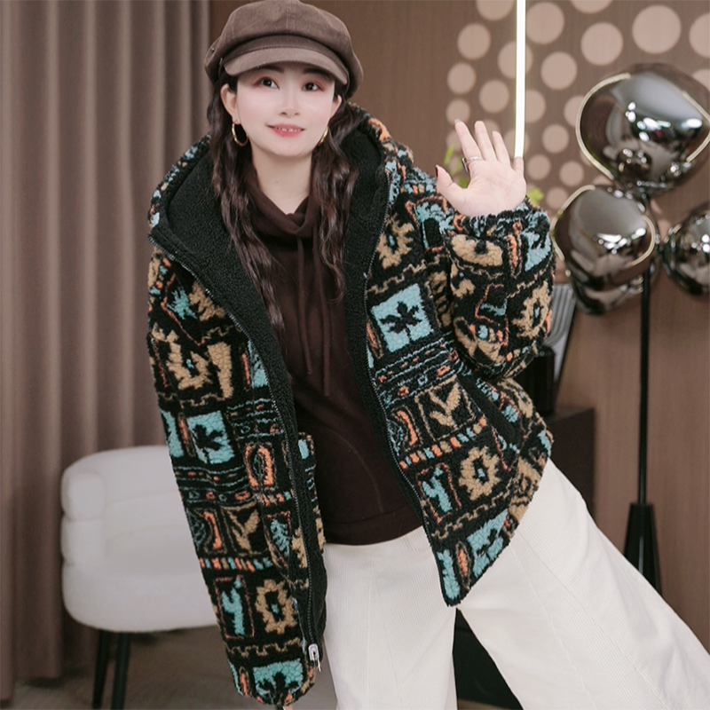 2025秋冬新款加绒加厚毛毛外套女设计感小众双面穿连帽外套