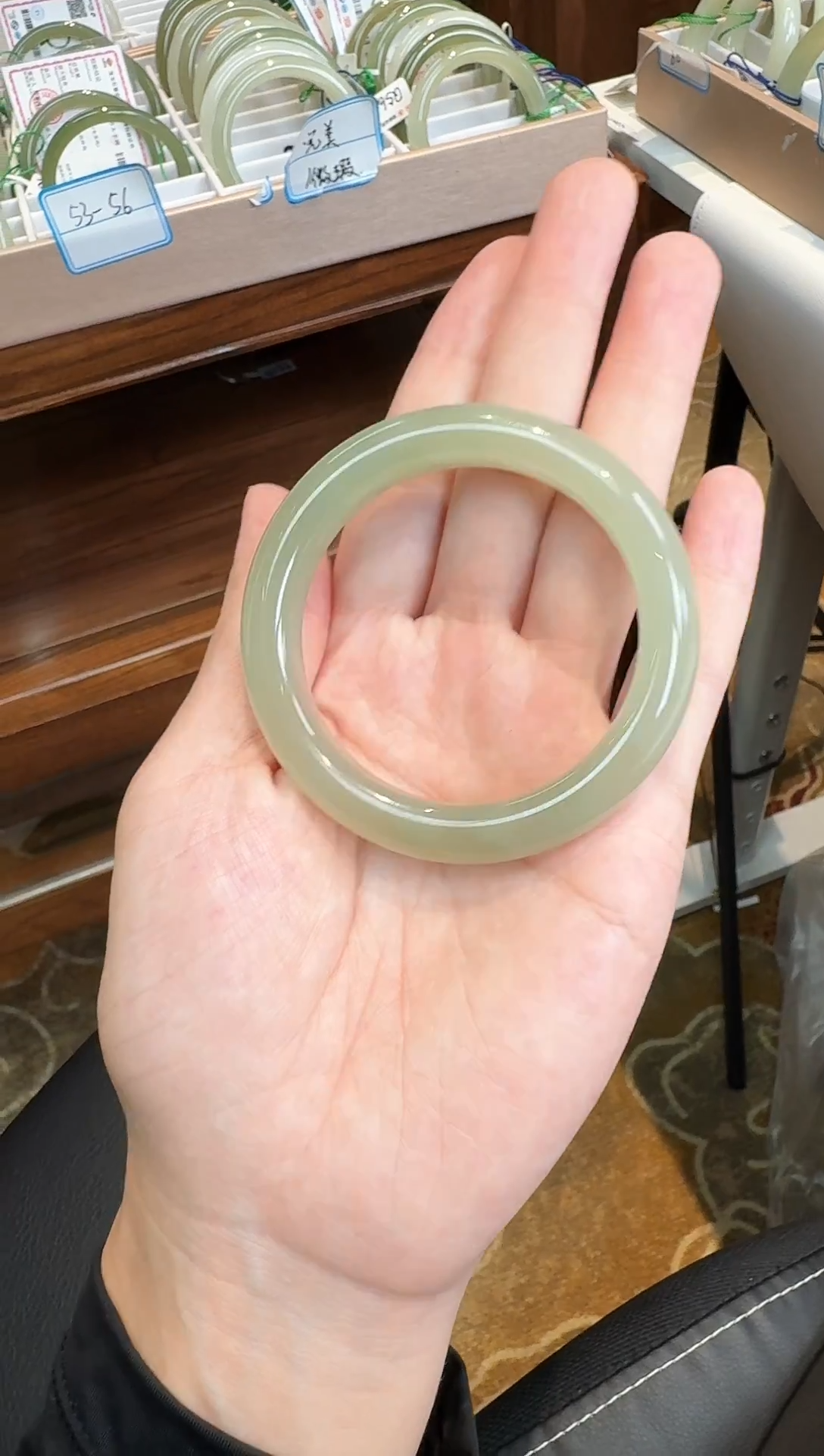 未镶嵌手镯和田玉53-