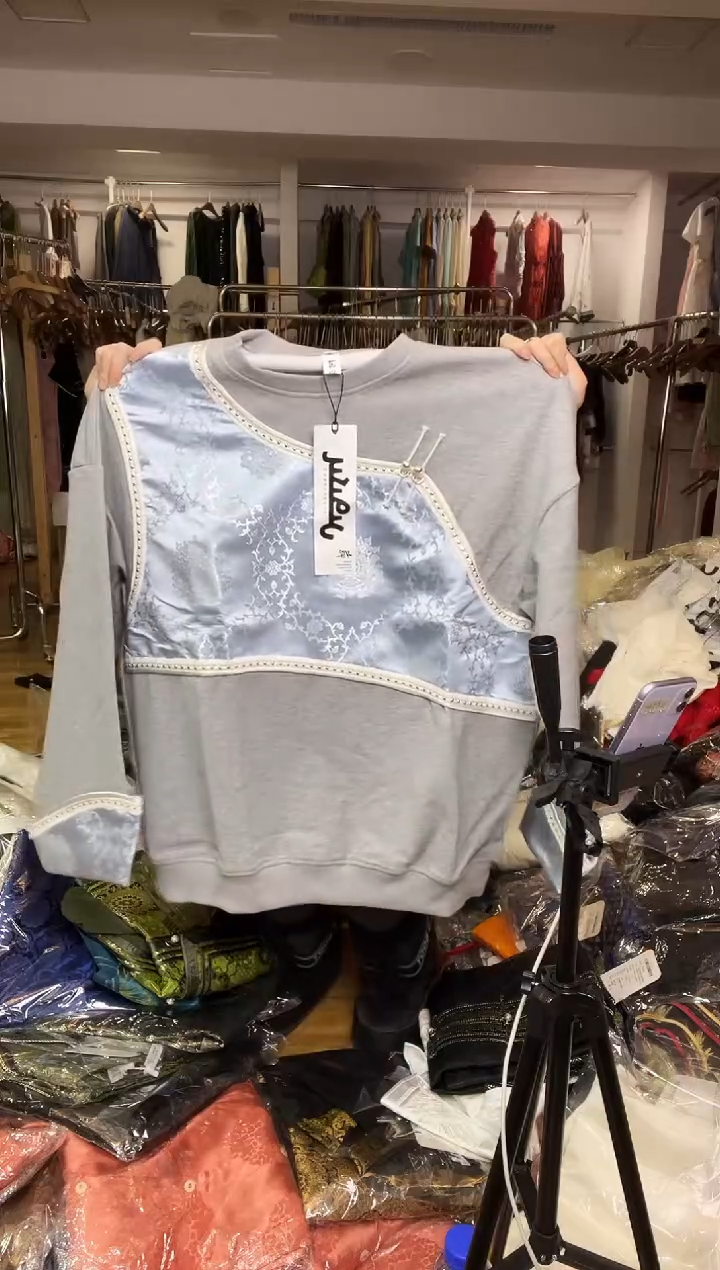 男士     卫衣     185码