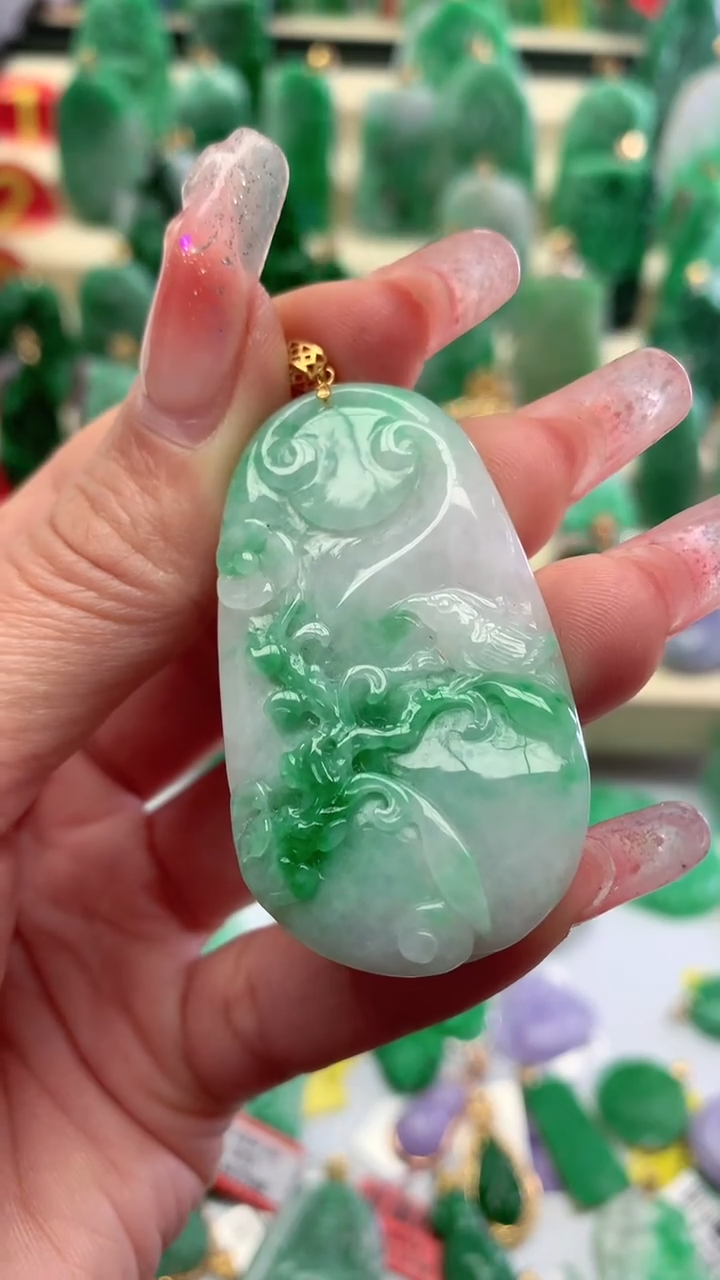 【闪购商品】翡翠颈饰18K金镶嵌挂件