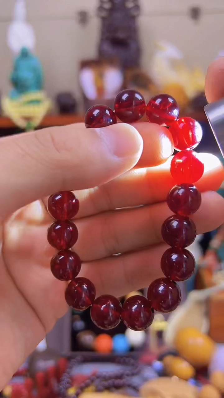 未镶嵌血珀裸石主播推荐！主播推荐！！