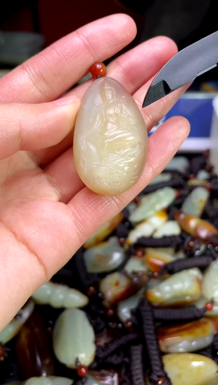 【闪购商品】和田玉颈饰未镶嵌1