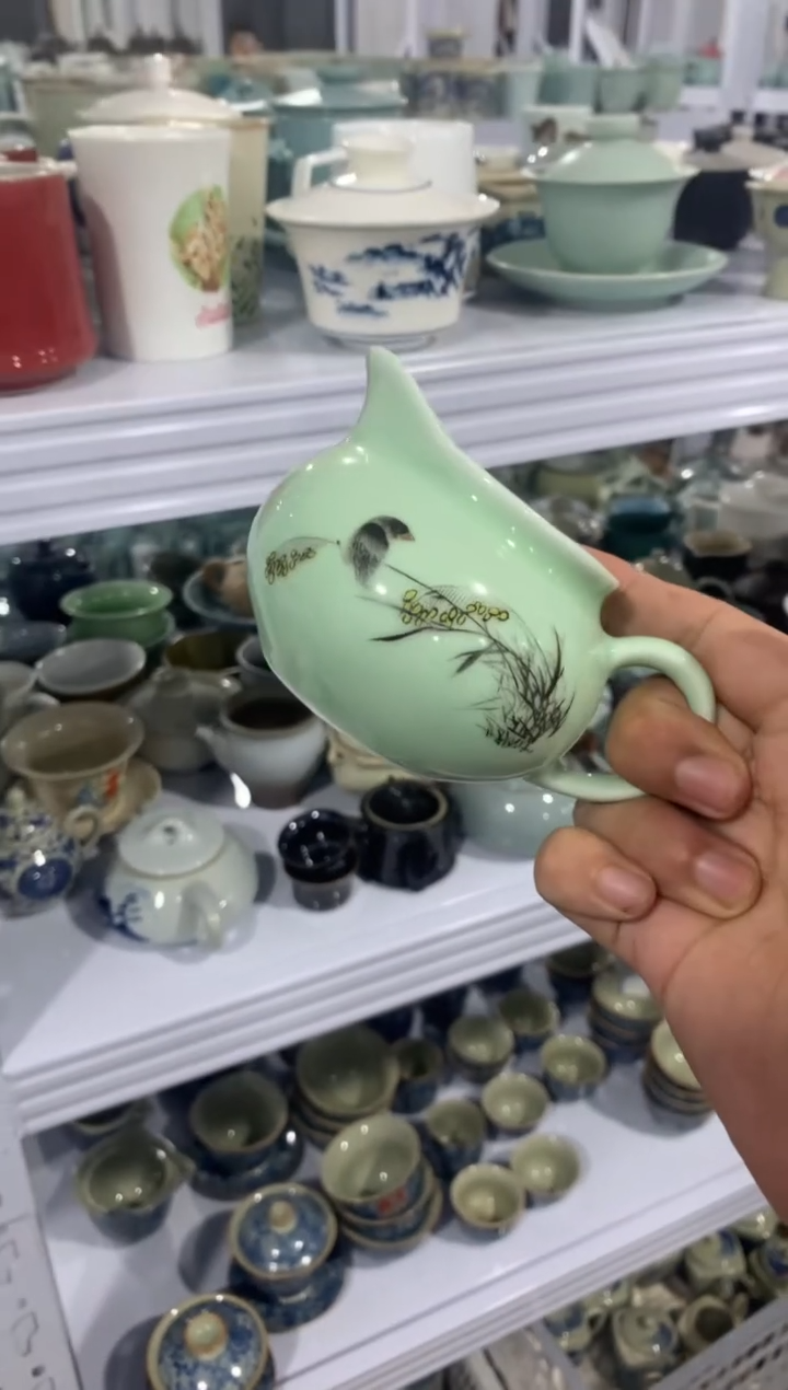 茶壶、盖碗、主人杯、客杯（轻轻微瑕介意勿拍）