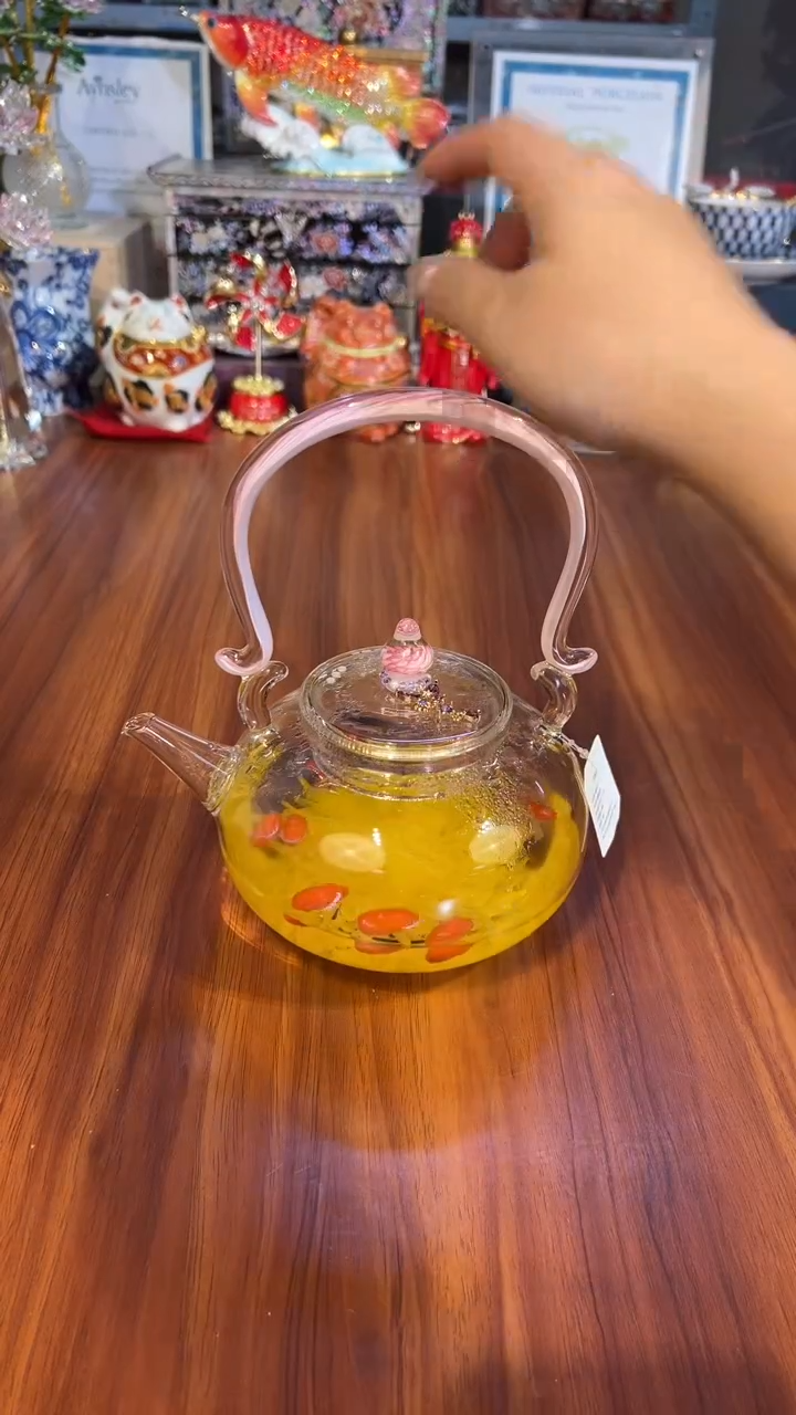 174晶焱粉凤尾提梁壶+吊坠