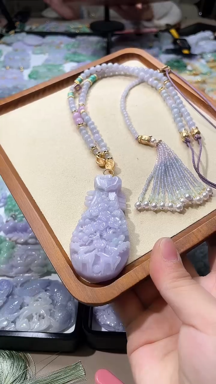 【闪购商品】翡翠颈饰未镶嵌吊坠