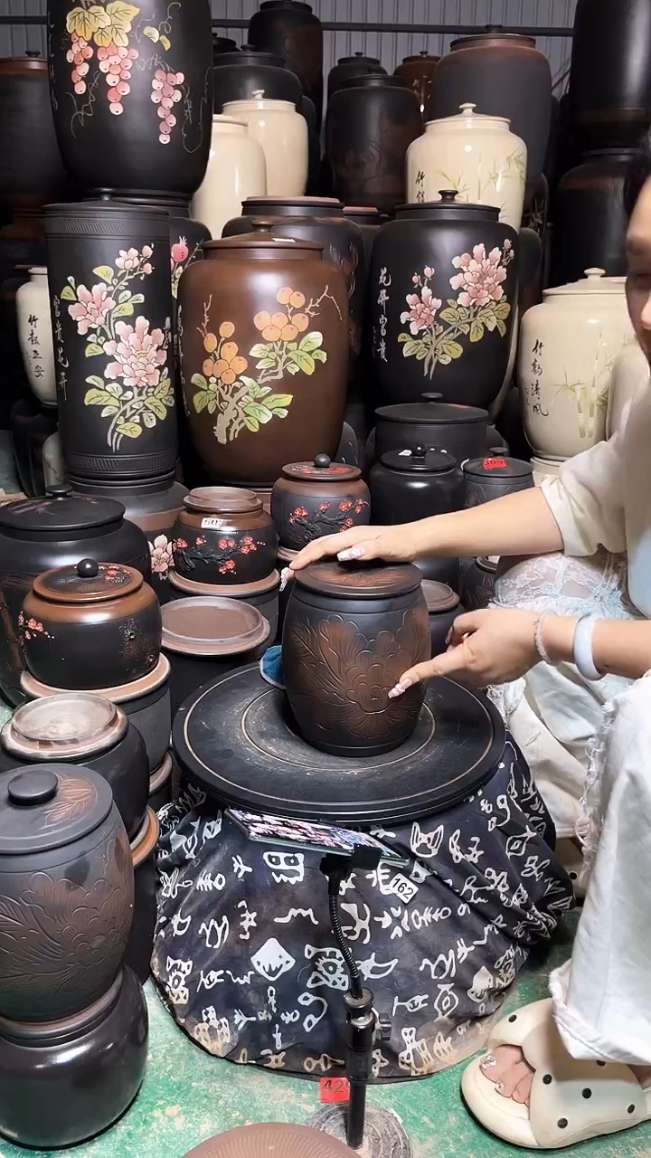 罐完品茶叶罐 高柱 牡丹花   