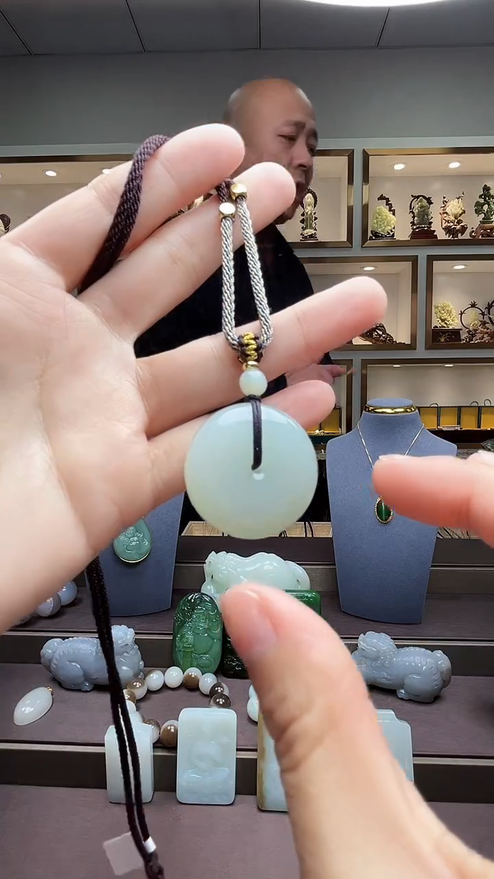 【闪购商品】和田玉挂件未镶嵌苏