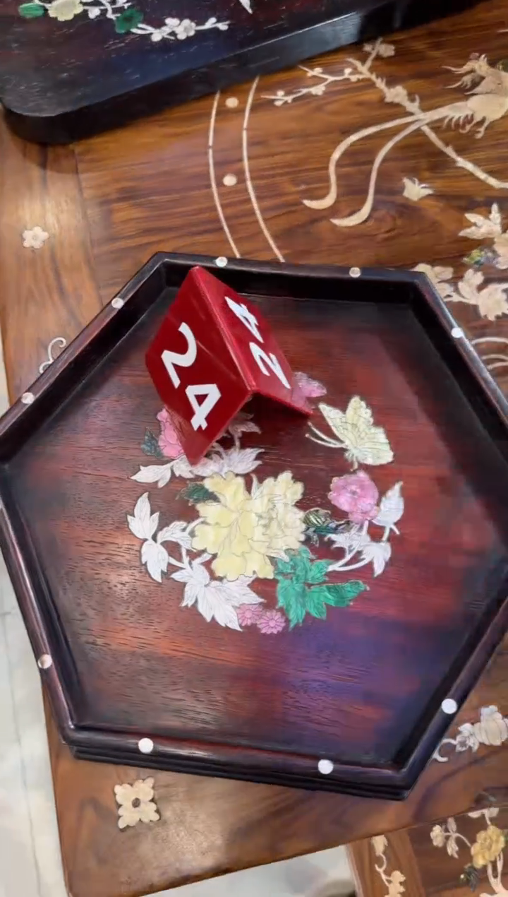 木木头款紫檀花开富贵六角盘268