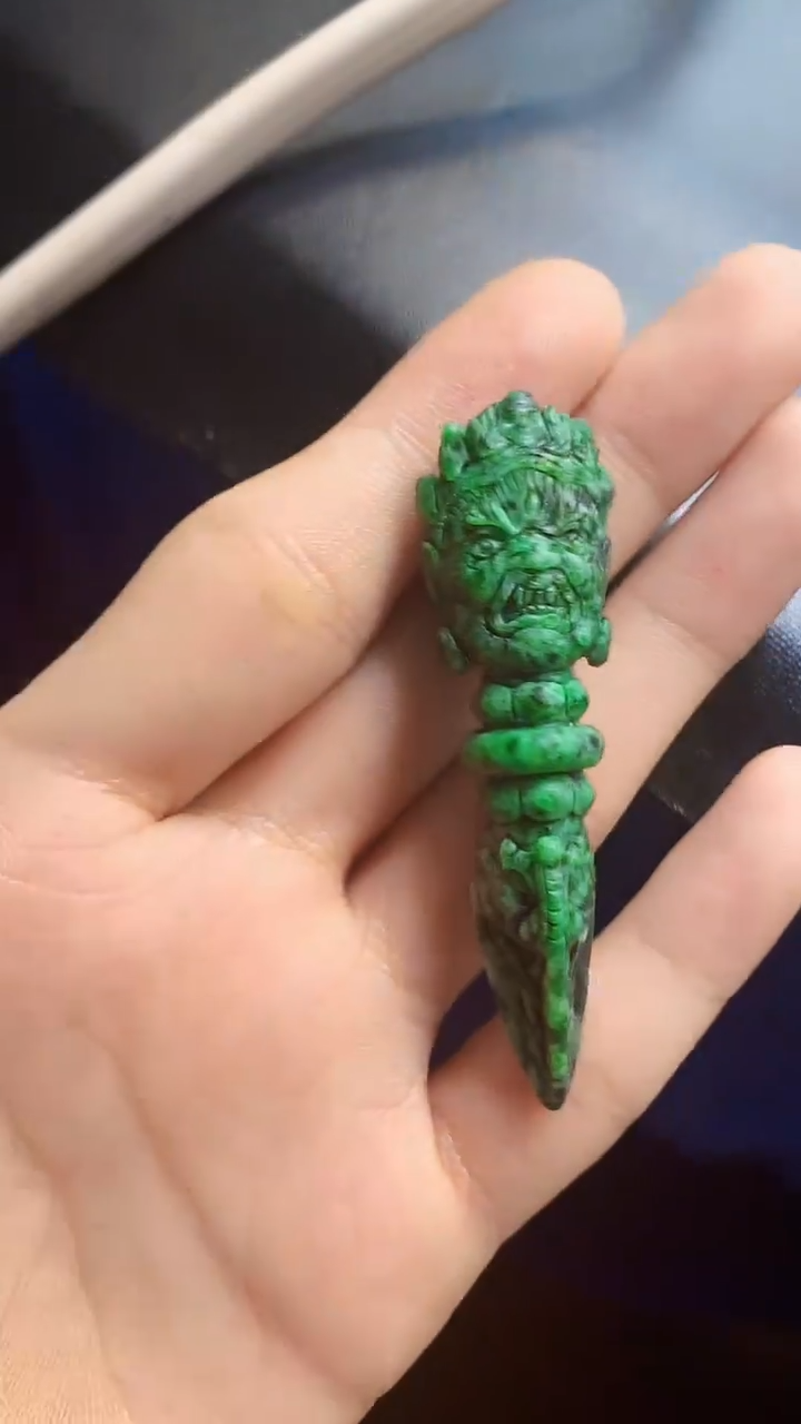 颈饰未镶嵌翡翠天然缅甸a货翡翠