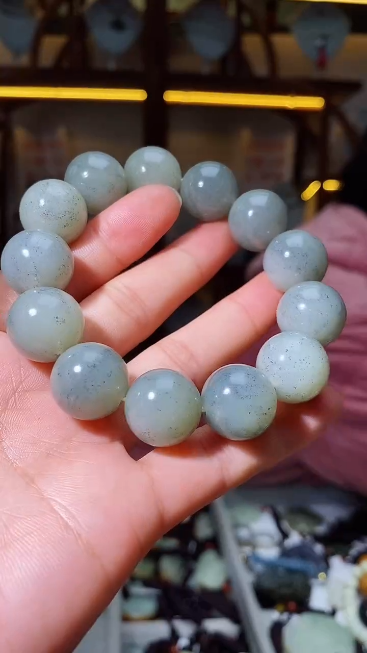 【闪购商品】和田玉手串未镶嵌卡16