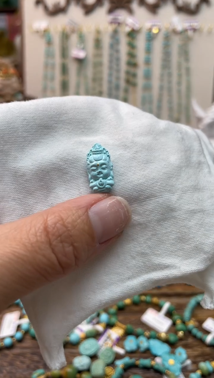 【闪购商品】绿松石雕刻件未镶嵌39