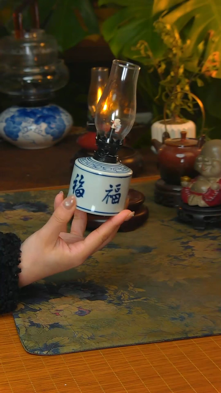 【闪购商品】景德镇陶瓷手工灯摆件