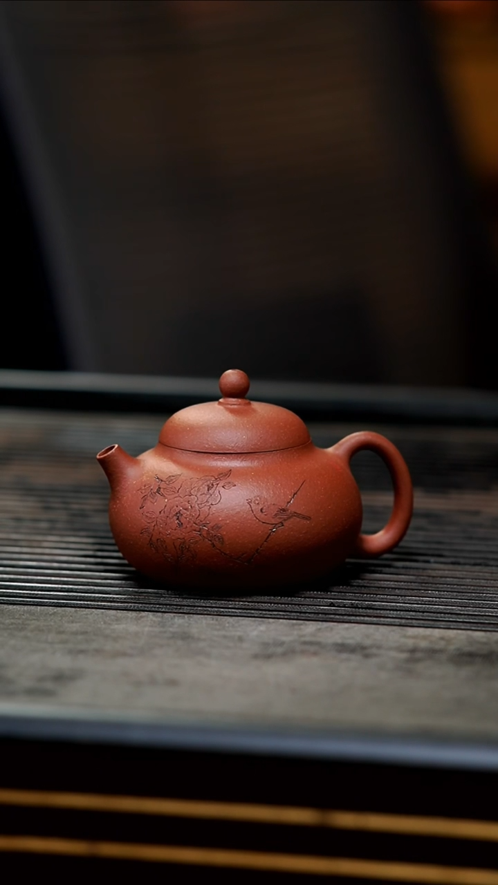 【闪购商品】紫砂茶壶20-微瑕半手红降坡花鸟西施130c心之