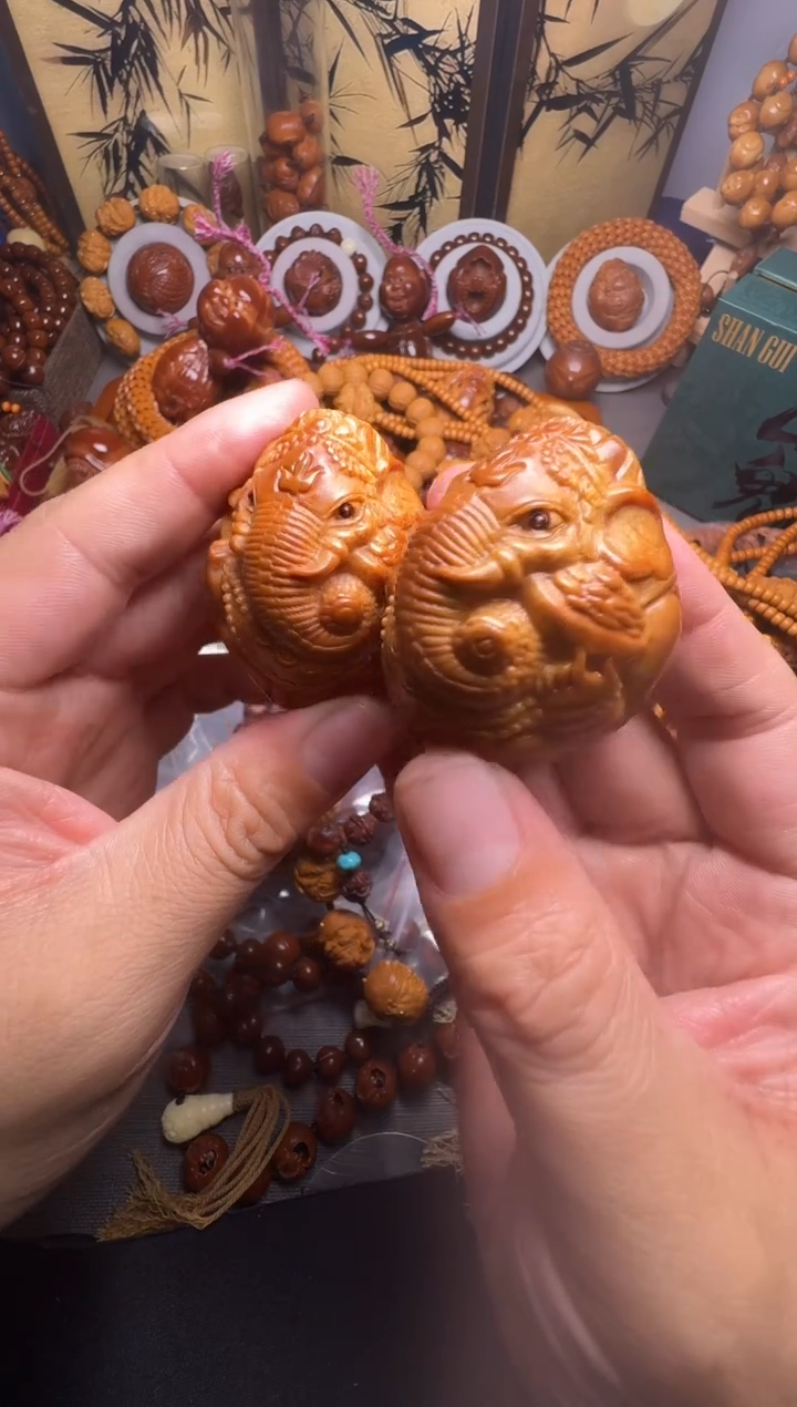 手串橄榄核象神一对