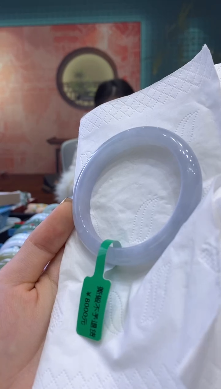 【闪购商品】翡翠手镯未镶嵌多人12770