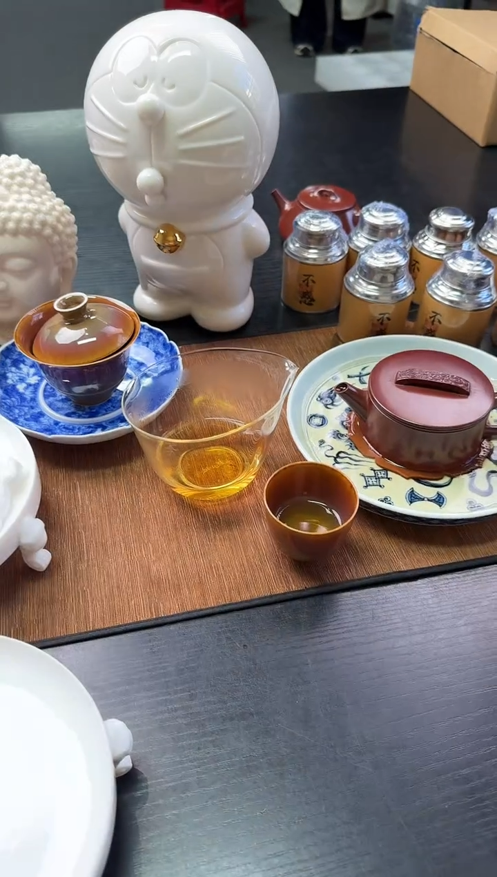 *萧*白胖子------------