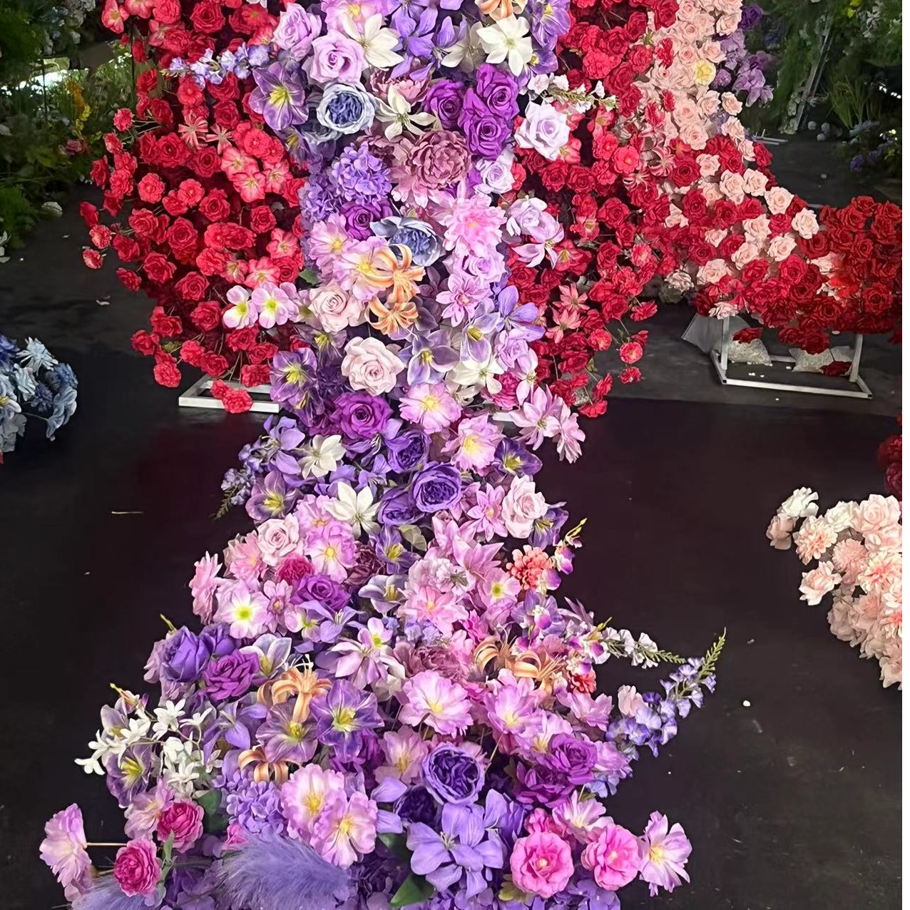 仿真花瀑布花用于生日婚庆婚房等场景布置花艺摆设