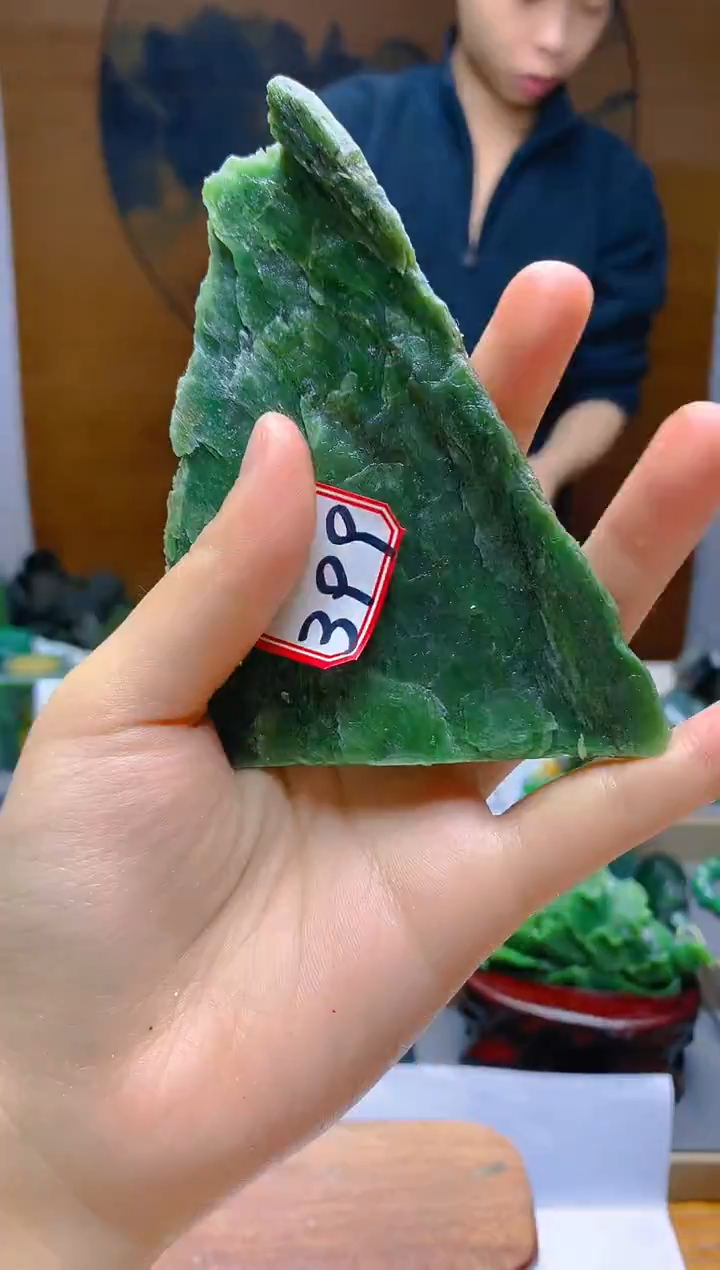 【闪购商品】和田玉（碧玉）未镶嵌珠宝半成品1