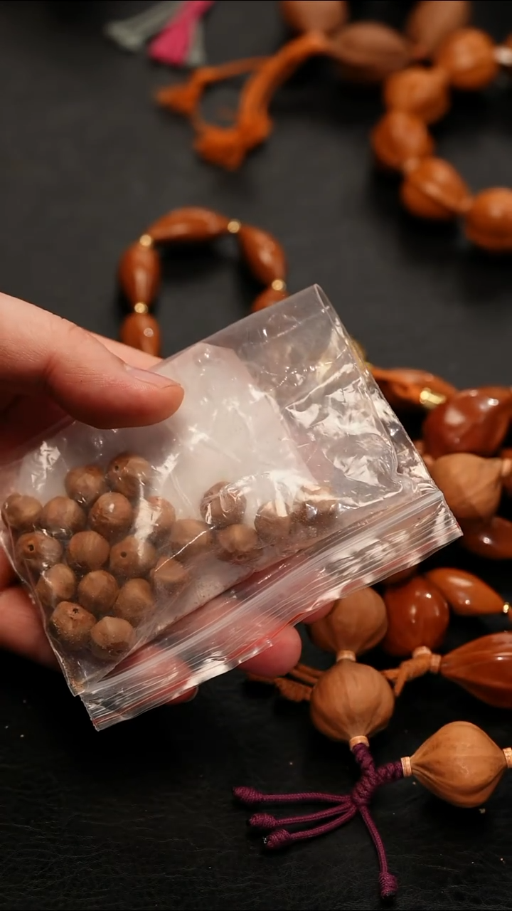 橄榄核吊坠橄榄核