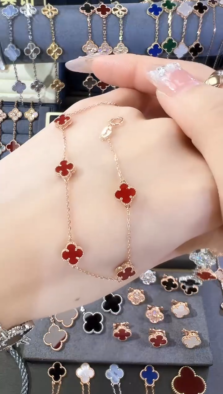 【闪购商品】玛瑙/玉髓手链18K金镶嵌红色手链