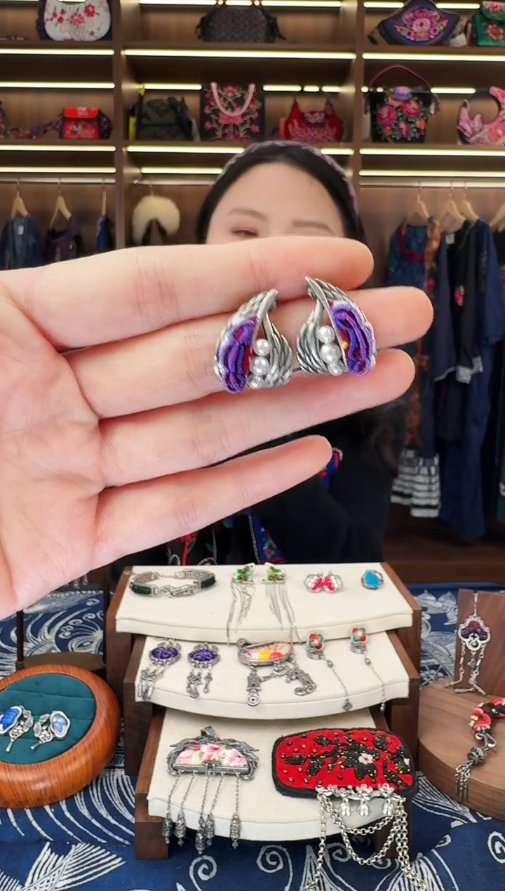 织绣528黔东南苗族刺绣