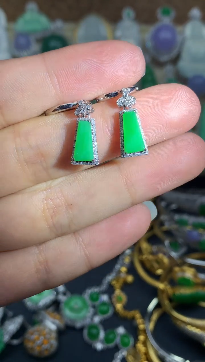 【闪购商品】翡翠耳饰18K金镶嵌424-中国好珍宝