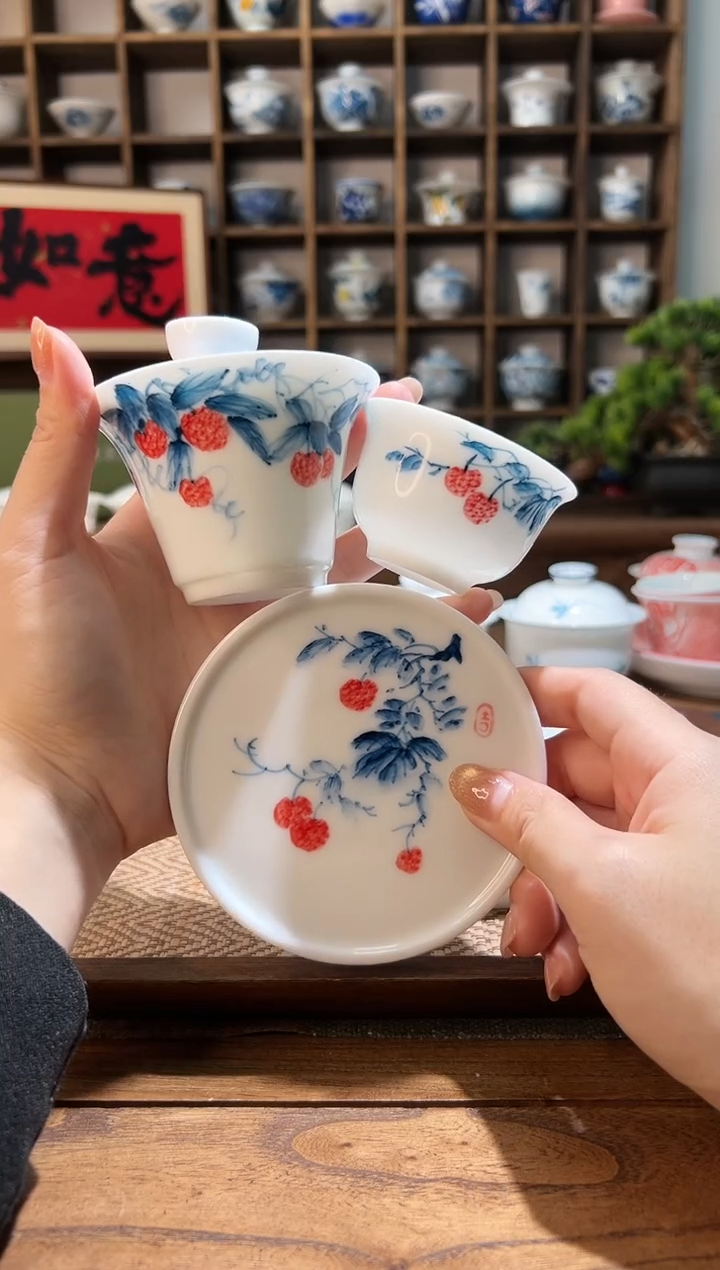 【闪购商品】手绘荔枝马蹄盖碗+杯+盖置