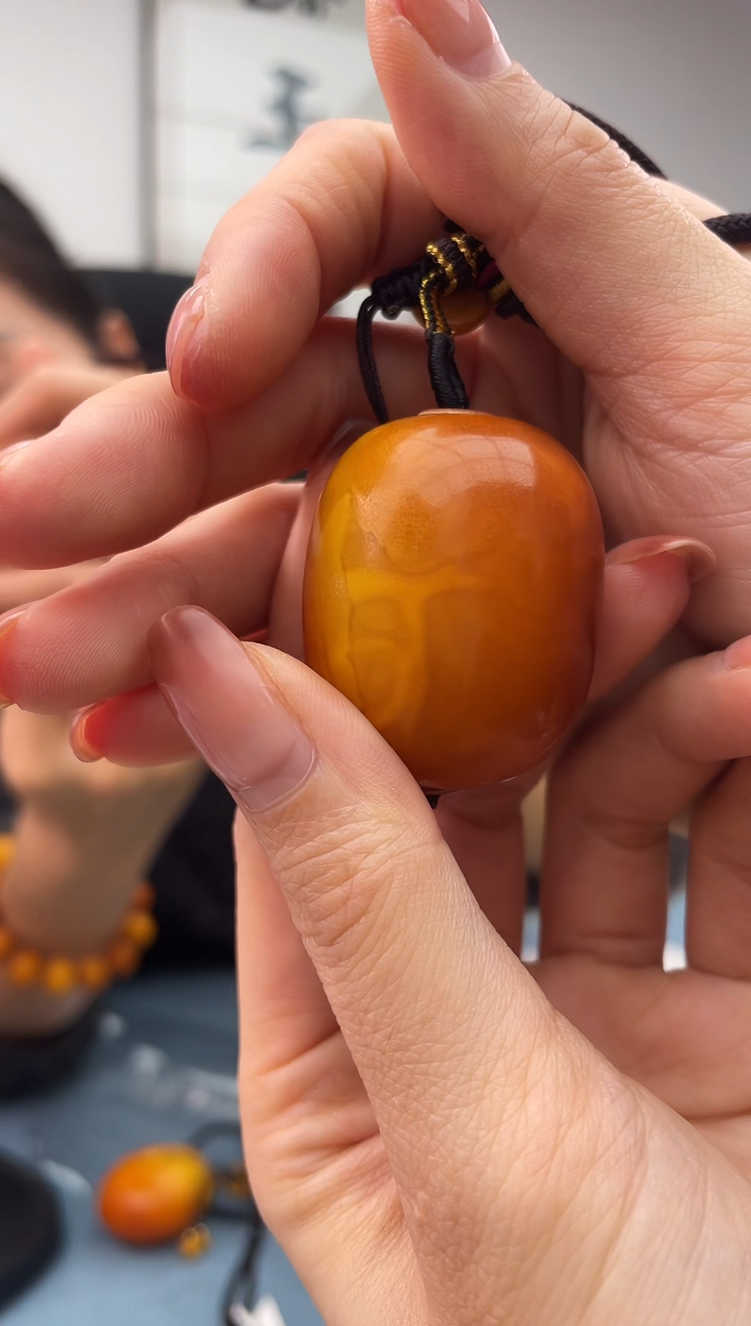 【闪购商品】蜜蜡珠宝奇石未镶嵌配绳假一罚十，022