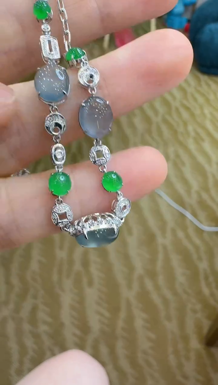 18K金镶嵌手链翡翠多样性团购发一件