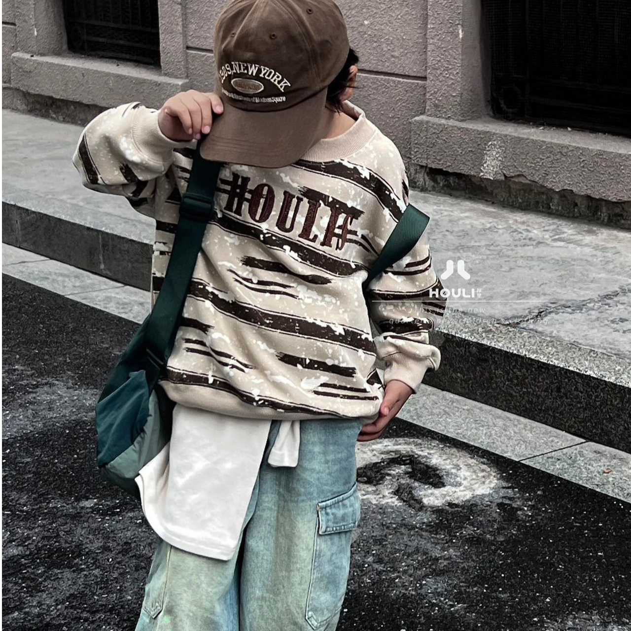 23031高端专享冬季横条绣花卫衣乌梅紫