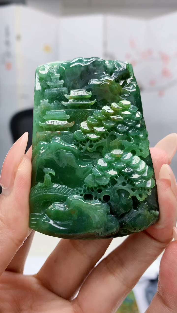 【闪购商品】定制翡翠未镶嵌4917MM-毛货挂件104