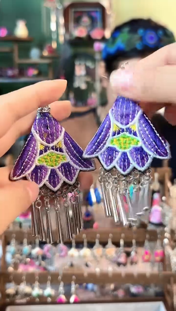 织绣彩云南阁非遗老绣661