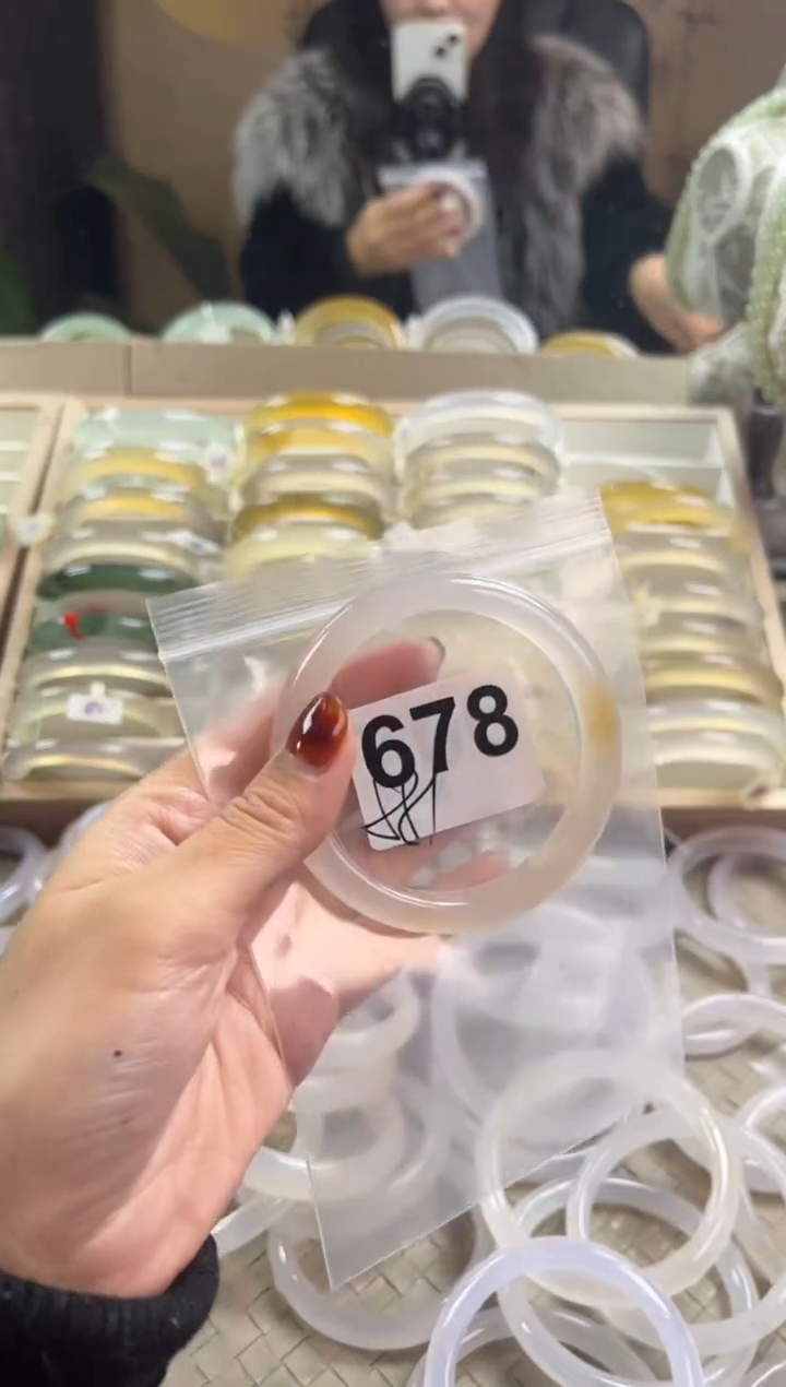 手镯玛瑙/玉髓未镶嵌678