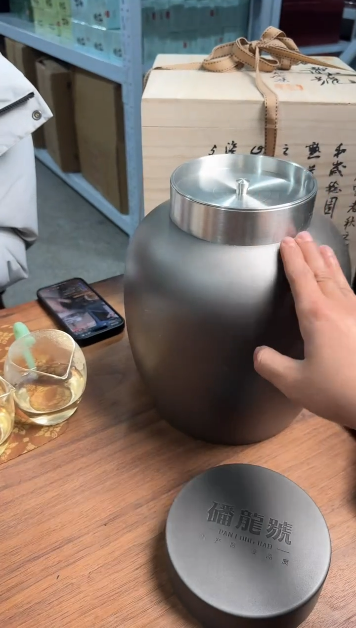 【闪购商品】丰收纪念罐---------------