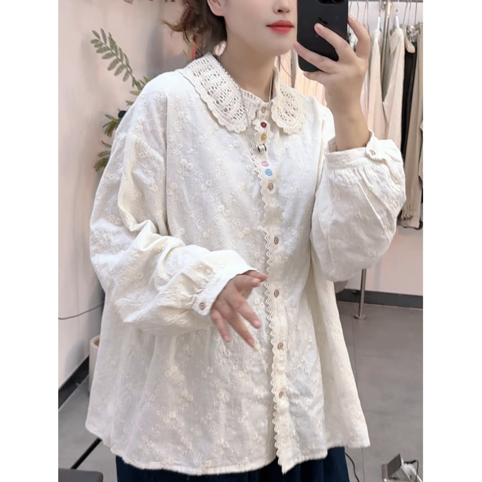 甜蜜~25年秋冬新款韩系宽松大版加厚磨毛刺绣娃娃领衬衫打底上衣
