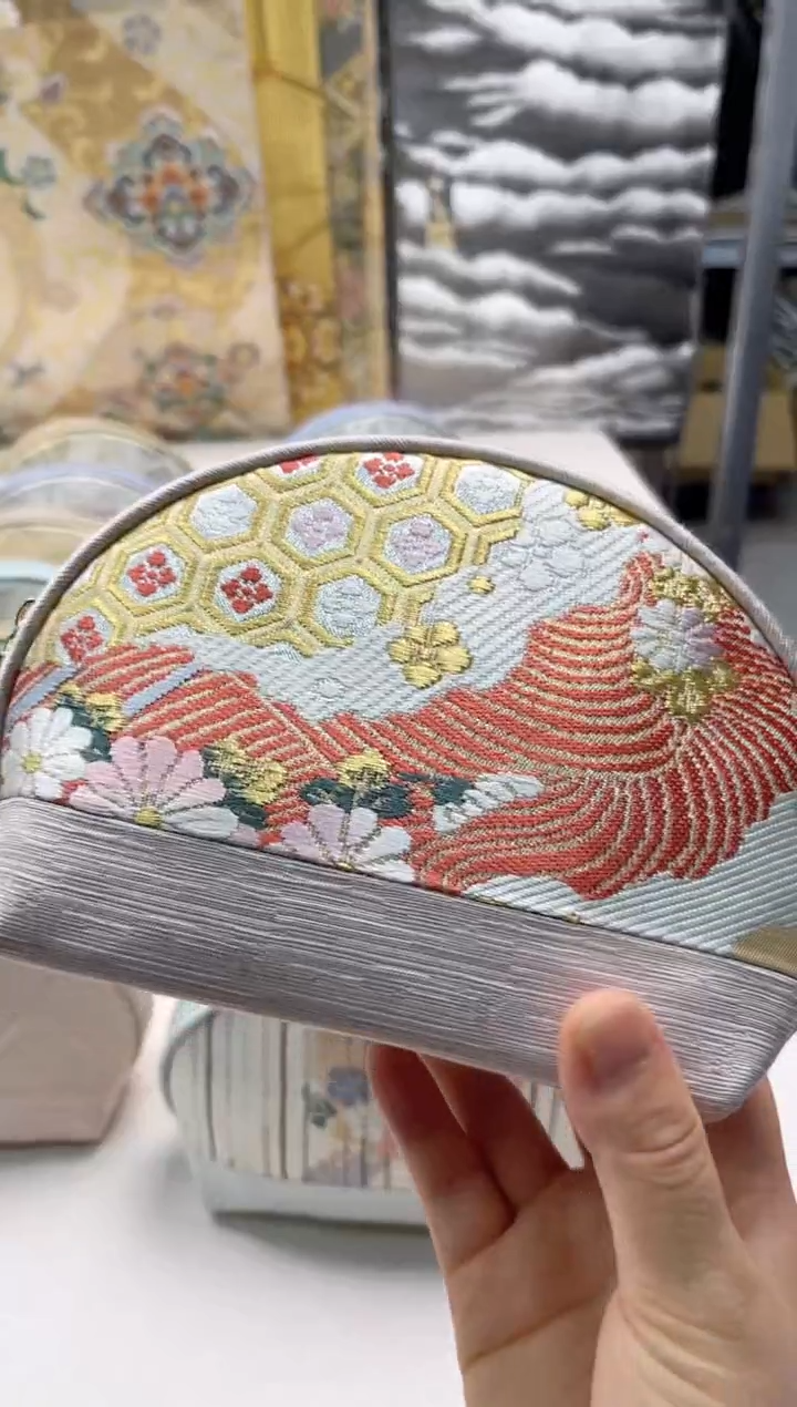 织绣精选默认有色差