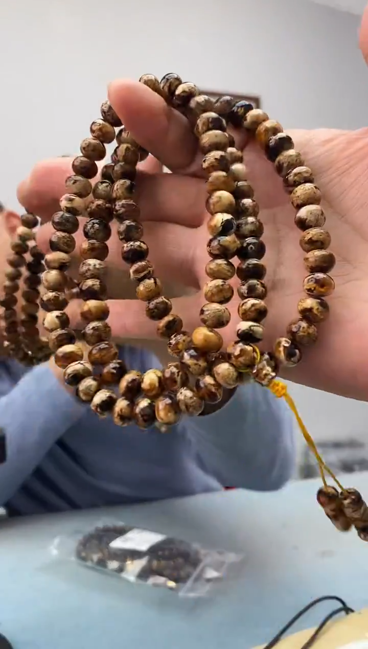 琥珀未镶嵌珠宝奇石假一罚十，永久原价包退多样性发一件0